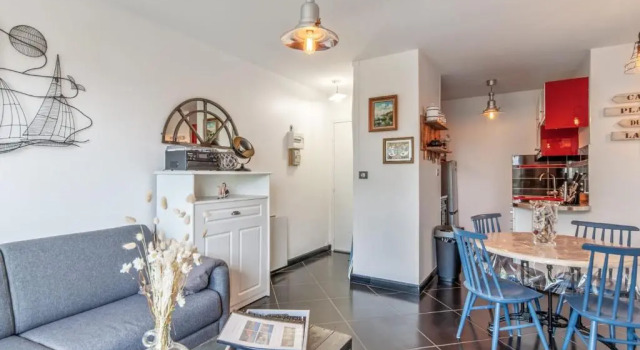 Charming 1br with balcony & pool nearby Trouville-sur-Mer station - Welkeys