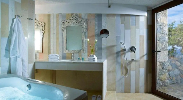 Luxury Crete Villa Villa Daphne Private Pool Ocean Front 1 BDR Nikolaos, Забронировать Вилла Отели East Crete с бассейном, Бассейн
