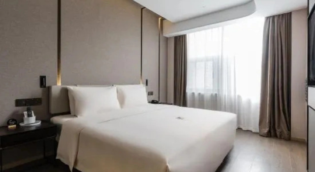 Двухместный люкс с видом на улицу Yaduo Hotel, Dongshahu, Suzhou Industrial Park