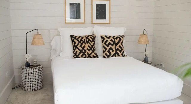 Beachfront Bliss: Luxury Dunmore Town Home With Pool, Book Hotel Dunmore Town Bahamas