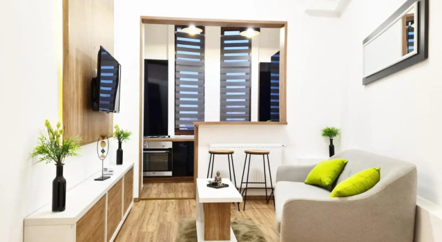 Picky Apartment