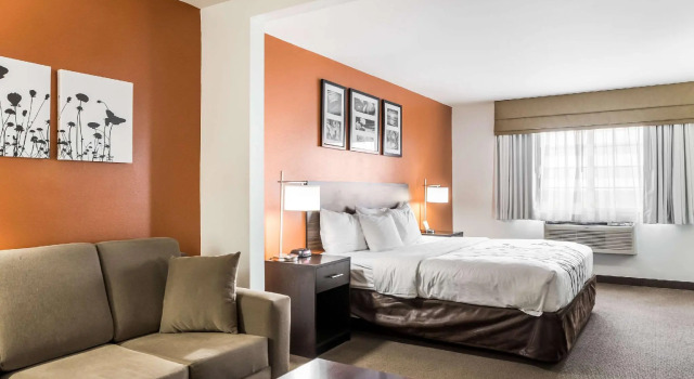 Двухместный люкс Sleep Inn & Suites North Liberty - Liberty City