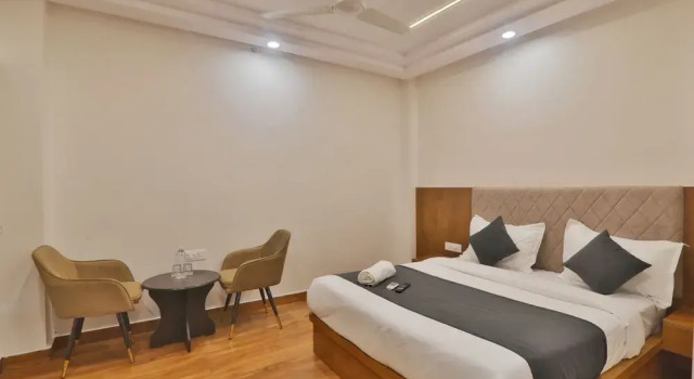 Двухместный номер Superior Hotel Royal Suites