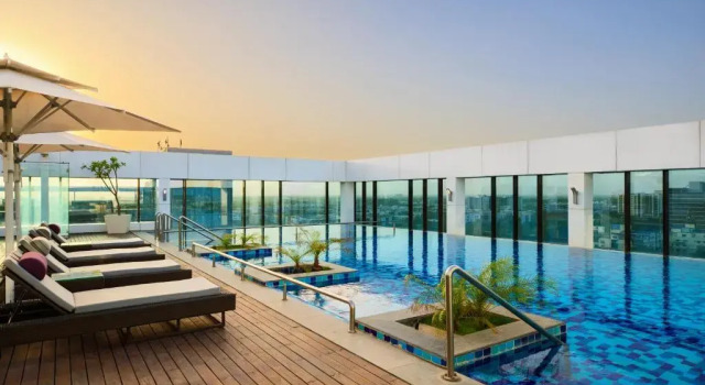 Двухместный клубный номер Standard Renaissance Ahmedabad Hotel