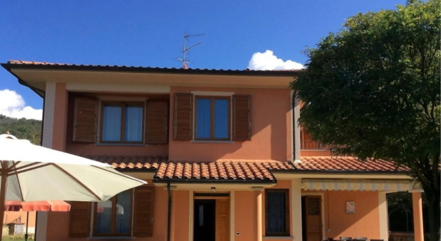 Beautiful Independent Villa With Private Swimming Pool-il Villino