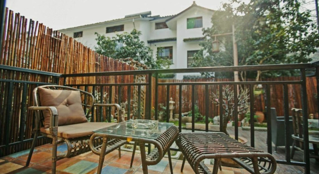 Hangzhou Elegant Holiday Inn, Rezerwuj Hotel Hotele w Hangzhou z parkingiem, Parking