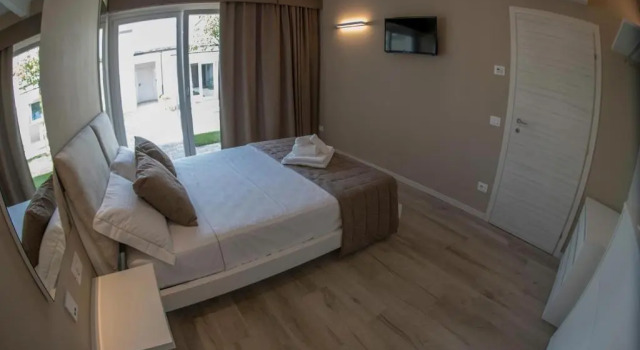 Aurora ApartHotel