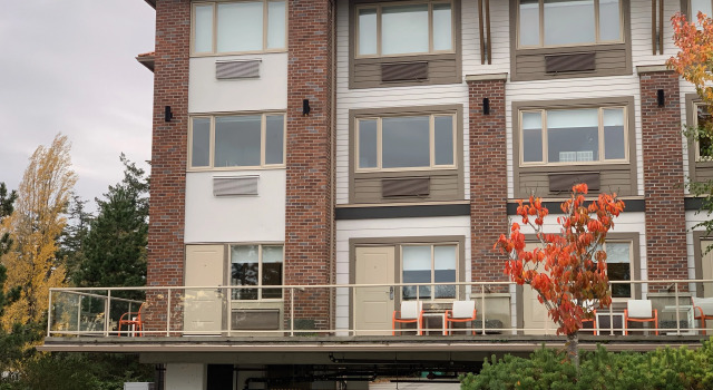 Holiday Inn Victoria Elk Lake by IHG
