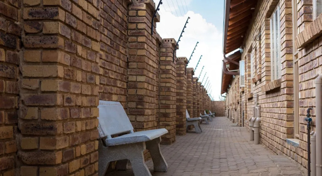 Номер Standard Цокольный этаж c 1 комнатой Rudman Townhouses - OR Tambo Airport