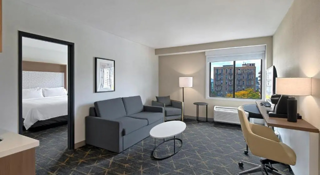 Двухместный люкс Holiday Inn & Suites Chicago-Downtown by IHG