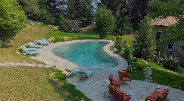 Villa Riva Bellagio with Pool & Garden by Rent All Como, Buchen Sie Villa Villa Piemont