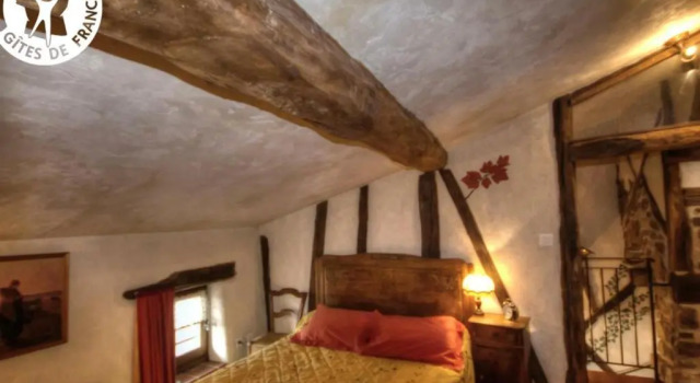 Gîte Chirassimont, 2 pièces, 4 personnes - FR-1-496-137