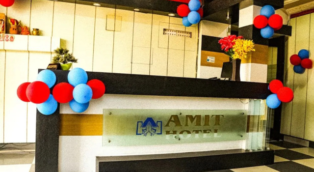 Amit Hotel by Clovers Stays, Rezervovat Hotel Hotely v Bangalore s parkováním, Parkování