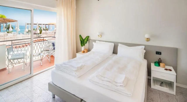 Двухместный номер Standard с балконом и с видом на море Hotel Moresco