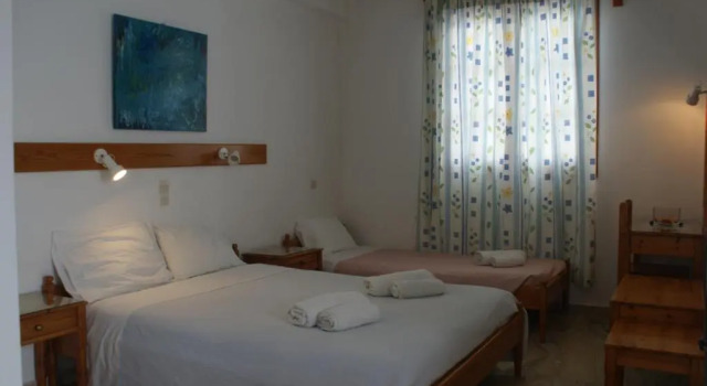 Трёхместный номер Standard Hotel Eleftheria