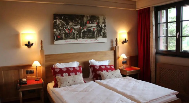 Четырёхместный номер Standard Дуплекс Hôtel Arnold
