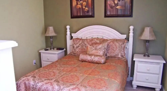 8160 The Windsor House 4 Bedroom by Florida Star