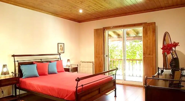 Villa With 2 Bedrooms in Caniçada, With Wonderful Lake View, Private P