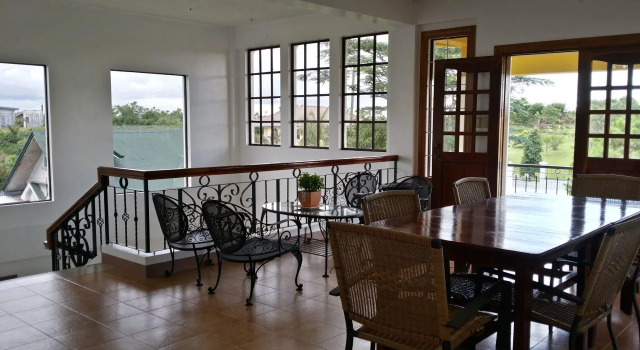 Hotel Morning Side Hills Rooms for Rent, Rezervovat Hotel Hotely v Tagaytay s parkováním, Parkování