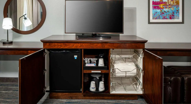 Номер Standard Hampton Inn & Suites St. Louis at Forest Park