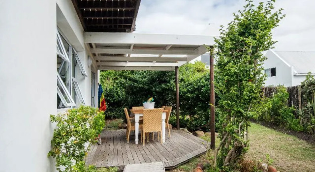 Номер Standard с балконом Cape St Francis Resort