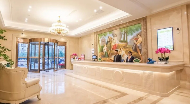 Vienna International Hotel (Shanghai Hongqiao National Exhibition Center, Beiqing Road), Varaa Hotelli Shanghai Shanghai