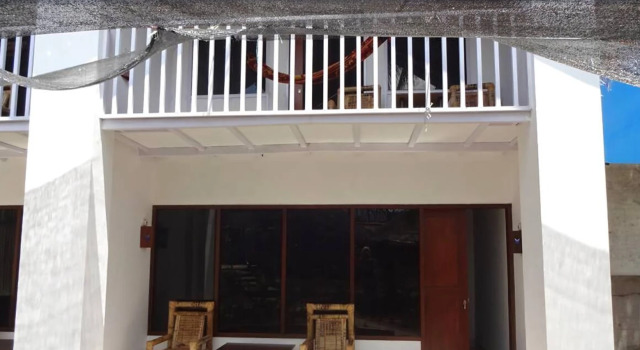 Bintang Guesthouse, Book Villa Hotels in Lombok with Parking, Parking