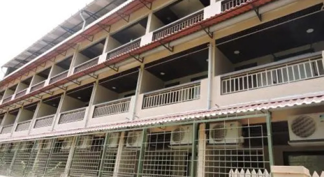 Bhide Retreat, Prenota Hotel Kihim Maharashtra
