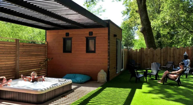 Camping les acacias du Medoc, Забронировать Кемпинг Отели Вансак с парковкой, Парковка