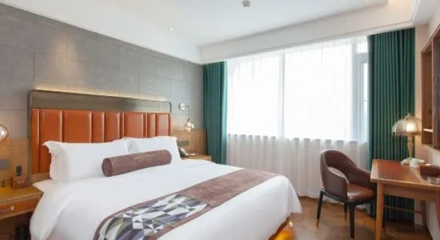 Люкс Deluxe с видом на реку James Joyce Coffetel Hotel (Xiangyang Ancient City Tanxi Road)