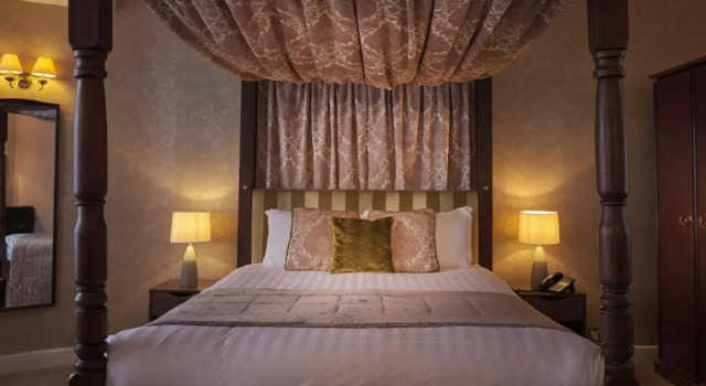Номер Standard Royal Beacon Hotel