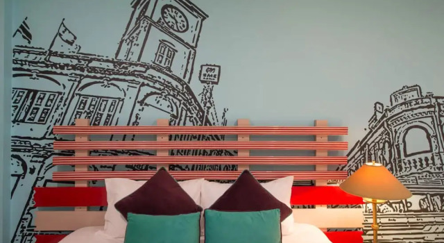 Трёхместный номер Deluxe с балконом The Pho Thong Phuket