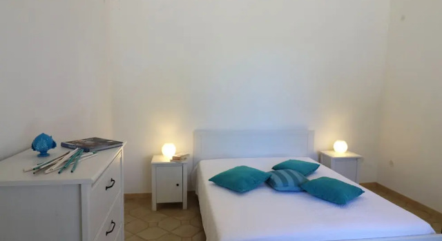 Villa on the Alimini Lakes a Stone's Throw From the sea, Prenota Villa Cottage a Alimini, Cottage