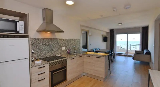 Апартаменты Premium с балконом и с видом на море Apartamentos Odysea