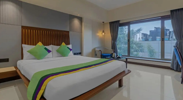 Двухместный номер Premium Treebo Regency - Bund Garden, Dhole Patil Road