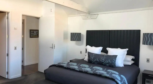 Апартаменты Luxurious Loft Apartments in the heart of Ahuriri