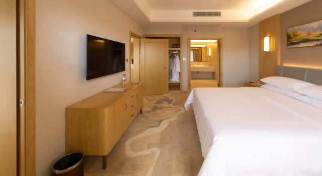 Vienna International Hotel (Zhongshan Lihe Plaza Xingzhong Road store), Boek Hotel Hotels in Guangdong met parkeren, Parkeren