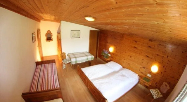 Sportpension Mountain High, Rezerwuj Hotel Hotele w Tyrol z parkingiem, Parking