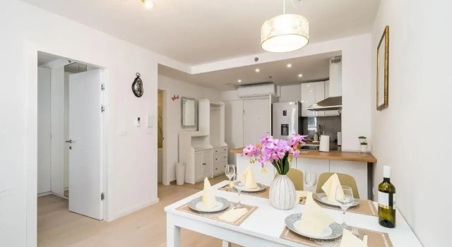 M&P- Lovely 1-bedroom condo with free parking