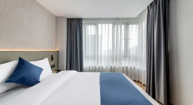 Люкс WINVIN HOTEL (Shantou high-speed rail station Zhujiang Road food street)