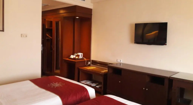 Camera Deluxe The Sunan Hotel Solo