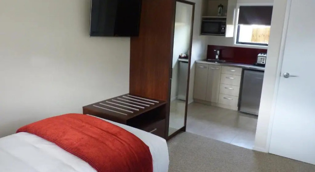 Студия Astra Motor Lodge