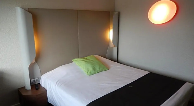 Номер Superior Campanile Biarritz