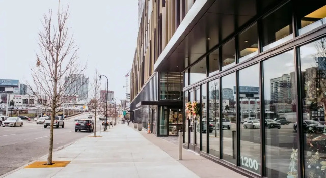 Nashville Sophisticated 1BD 1BA Apartment