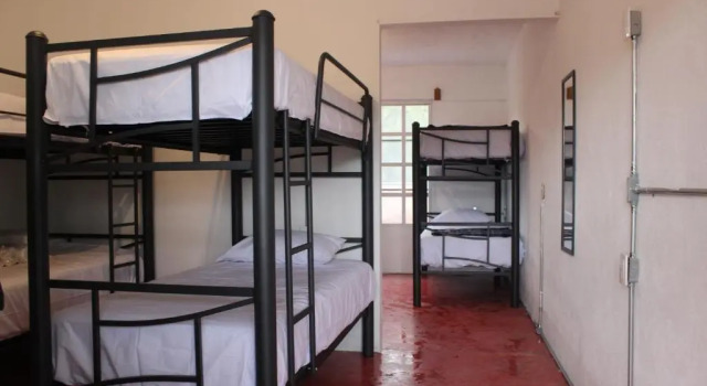 Кровать в общем номере Sukha Hostel Xilitla
