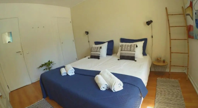 Коттедж Lisbon Waves Surf Lodge