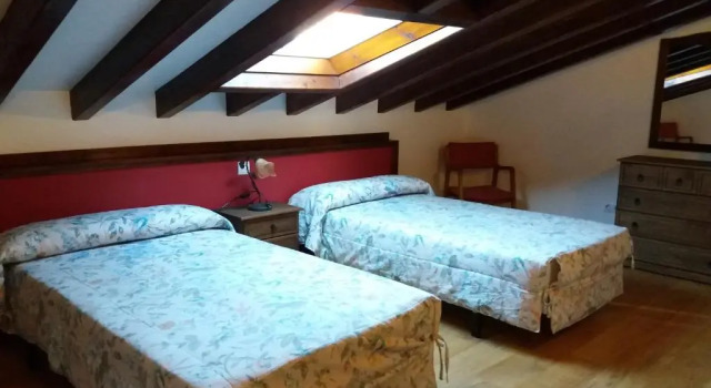 Апартаменты с балконом Apartamentos LLave de Santillana
