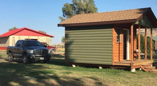 Wheels of Wonderment Twin Cabin 1, Забронировать Отель Коуди Национальный парк Йеллоустоун, восточный вход