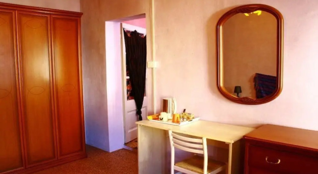B&B La Ventana, Buchen Sie Bed & Breakfast Hotels in Mantua mit Parkplatz, Parkplätze