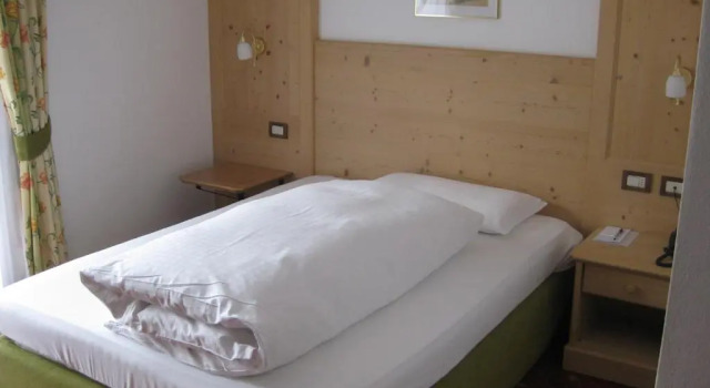 Одноместный номер Standard с видом на горы Hotel Cristallo